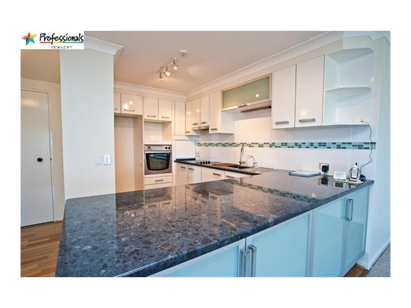 8 – 69/71 Marine Parade, Redcliffe QLD 4020