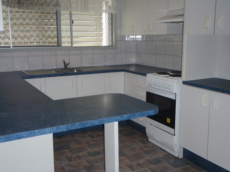 2 Wright Street, Redcliffe QLD 4020