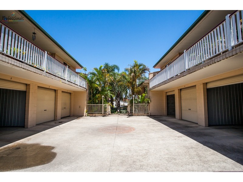 1/27 Bailey Street, Woody Point QLD 4019