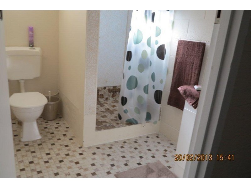 2/13 Annie Street, Woody Point QLD 4019