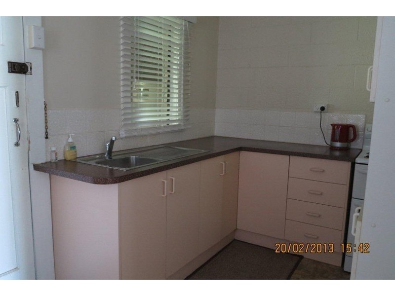 2/13 Annie Street, Woody Point QLD 4019