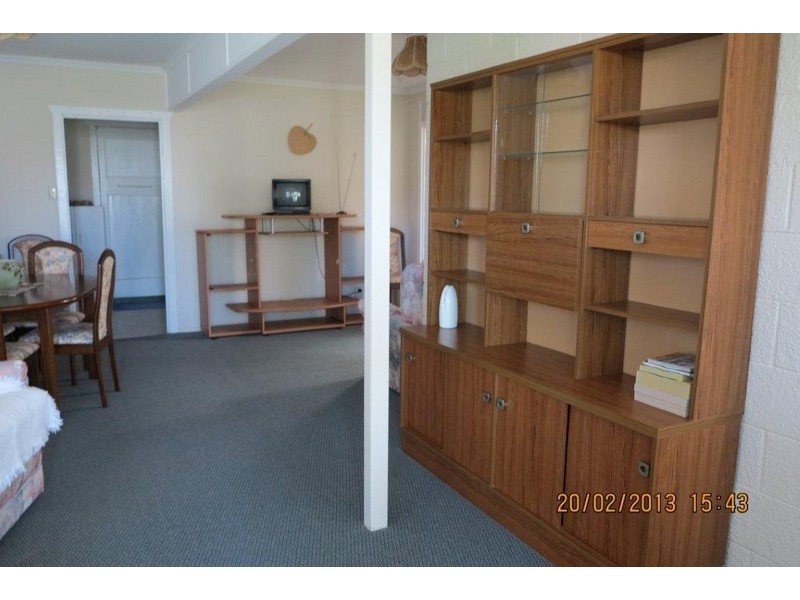 2/13 Annie Street, Woody Point QLD 4019