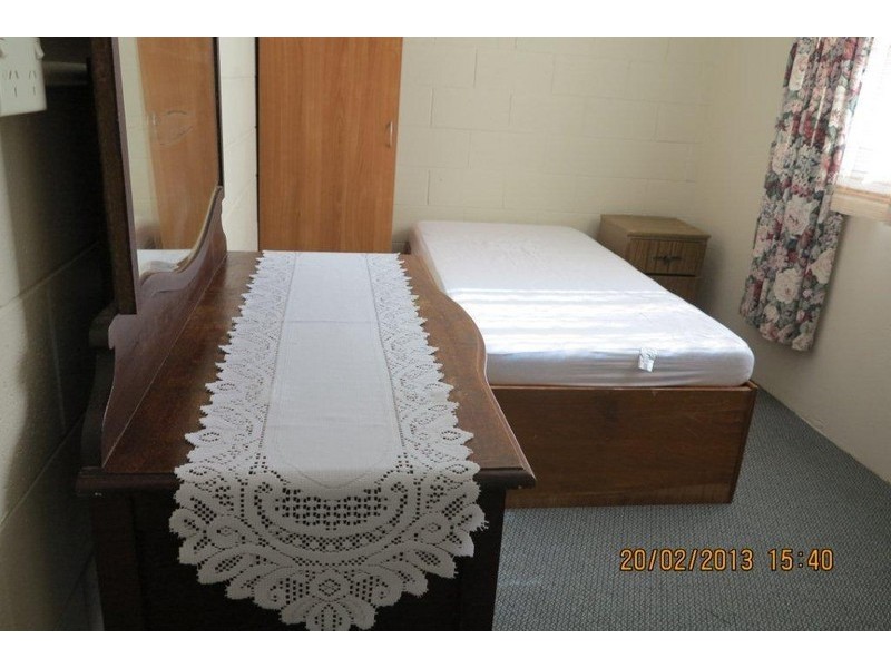 2/13 Annie Street, Woody Point QLD 4019