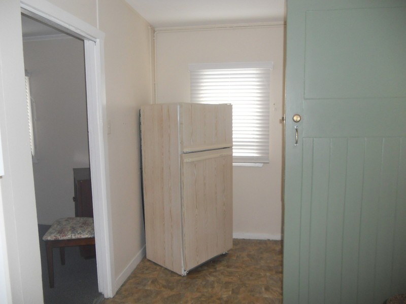 2/13 Annie Street, Woody Point QLD 4019