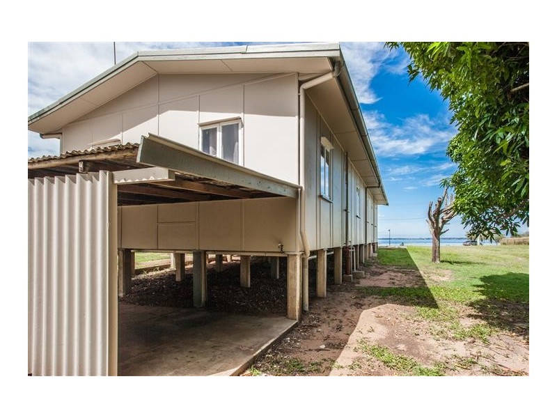 1/96 Hornibrook Esplanade, Clontarf QLD 4019