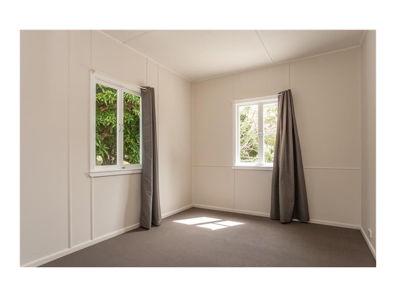 1/96 Hornibrook Esplanade, Clontarf QLD 4019