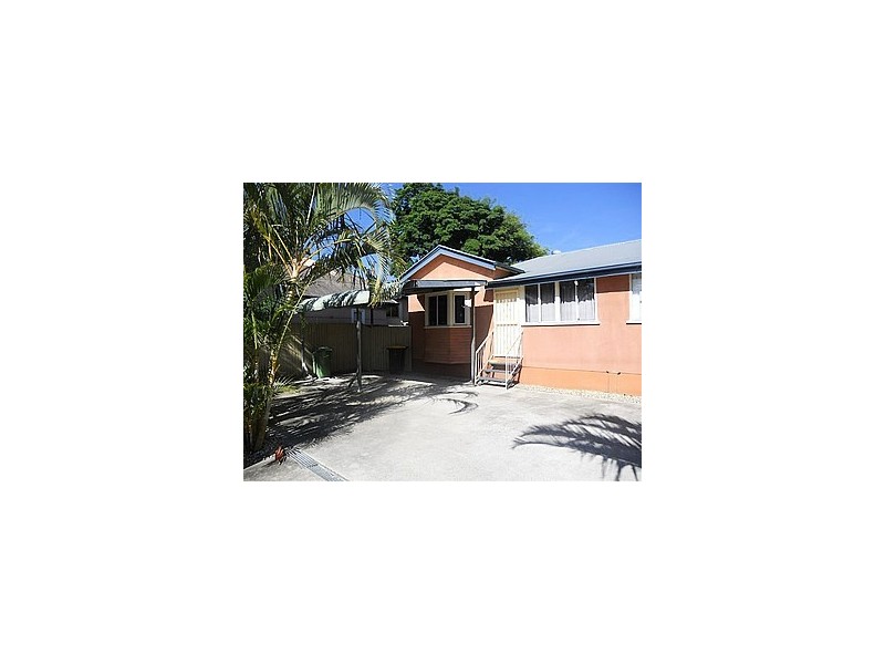 3/39 Arthur Street, Woody Point QLD 4019
