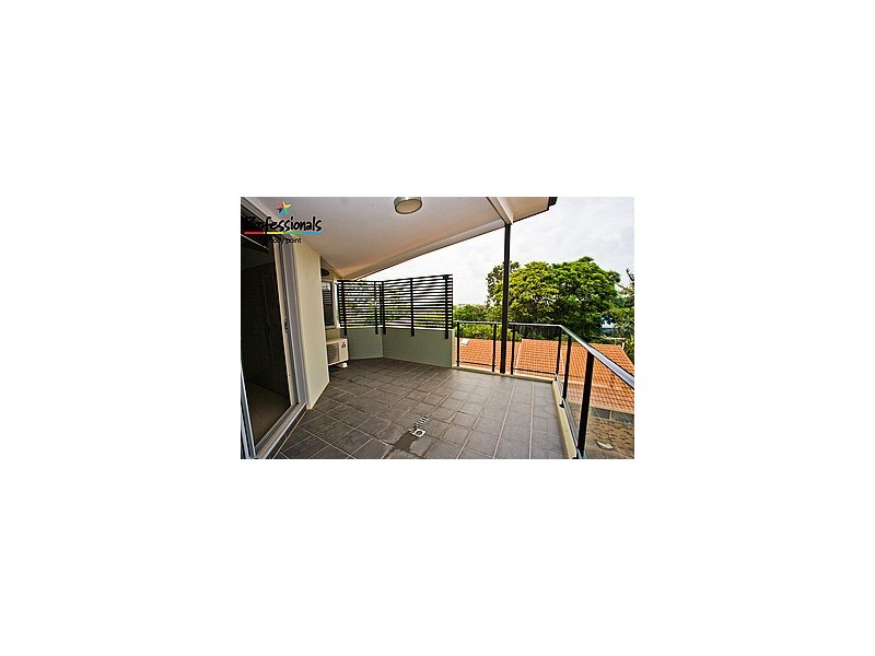 11/12 Portwood Street, Redcliffe QLD 4020