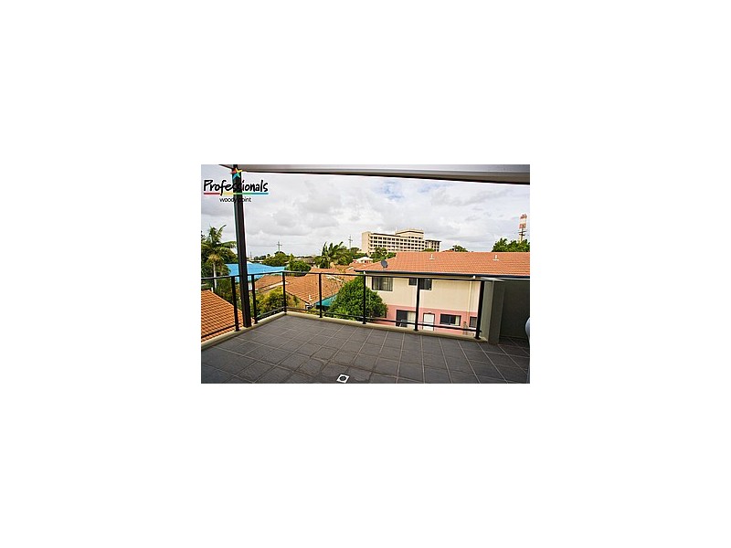 11/12 Portwood Street, Redcliffe QLD 4020