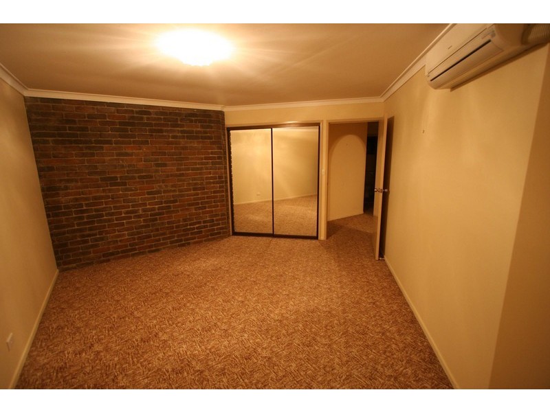 4/27 Caroline Street, Woody Point QLD 4019