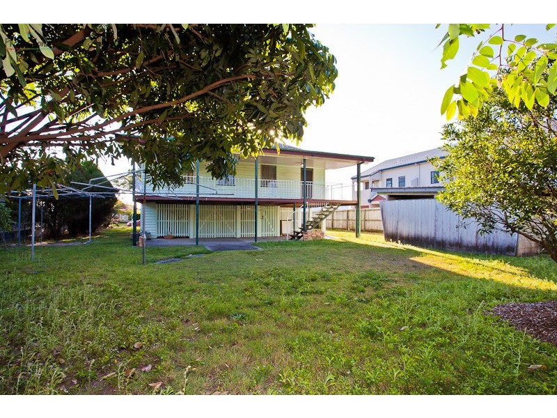 40 Livermore Street, Redcliffe QLD 4020