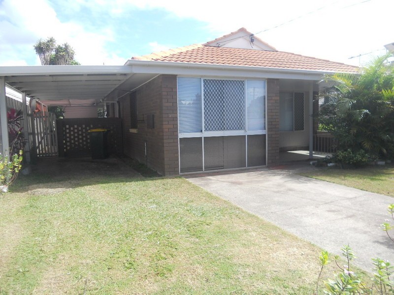 55 Elizabeth Avenue, Clontarf QLD 4019