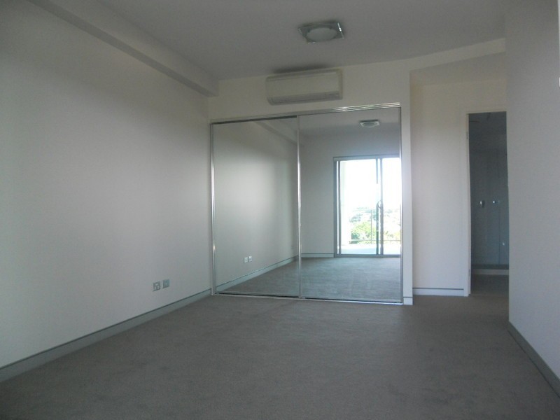 45/80 Hornibrook Esplanade, Clontarf QLD 4019