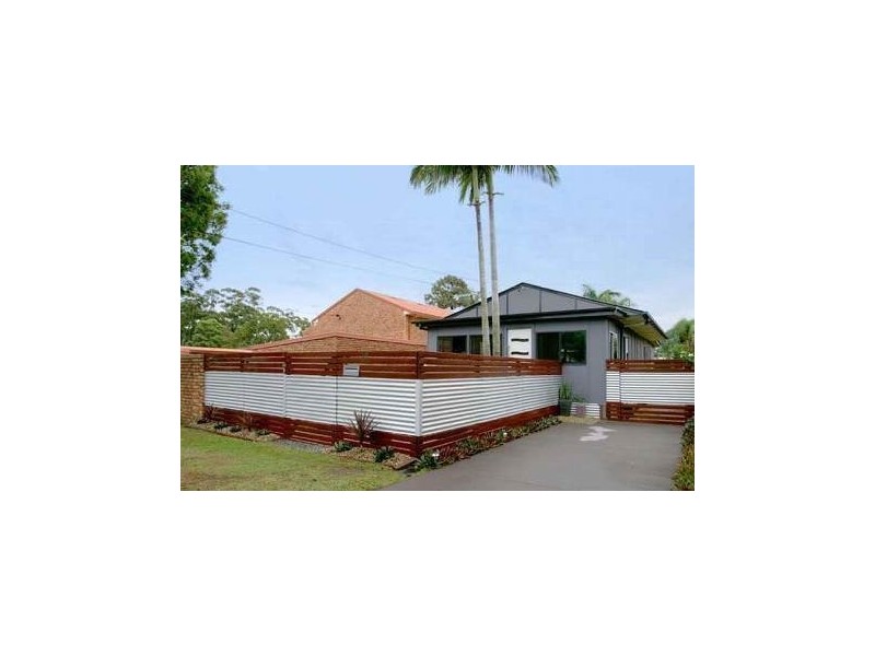 19 Inglis Street, Woody Point QLD 4019