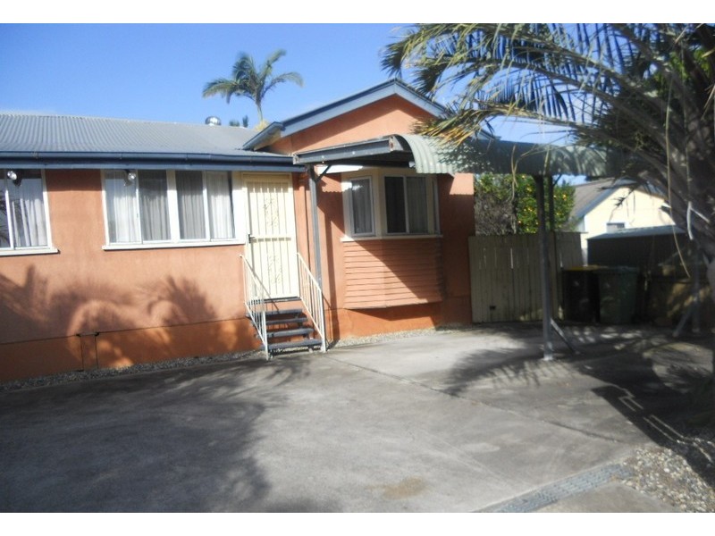 4/39 Arthur Street, Woody Point QLD 4019