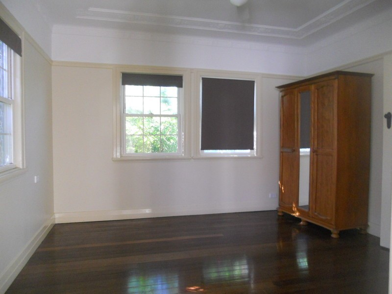 103 Oxley Avenue, Woody Point QLD 4019