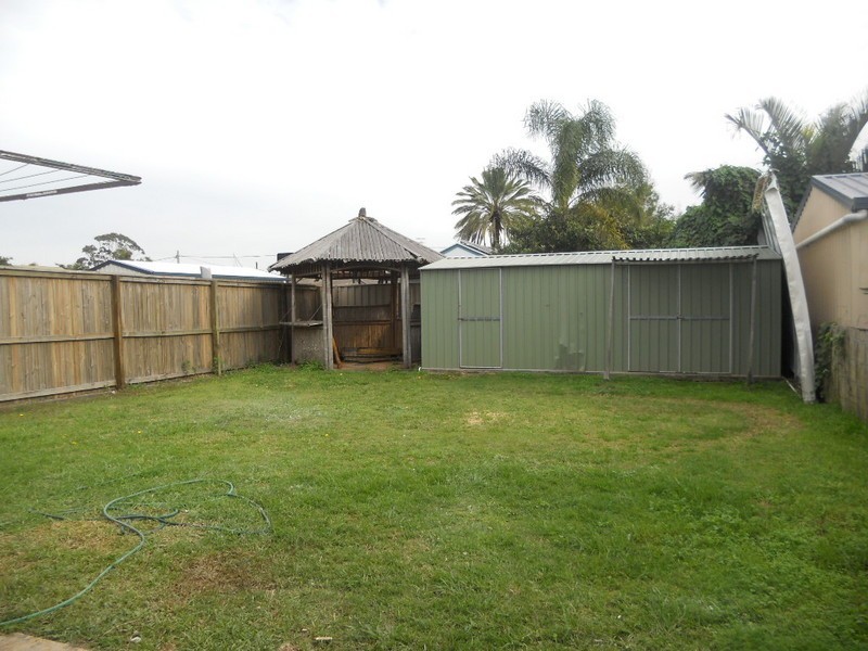 51 McLennan Street, Woody Point QLD 4019