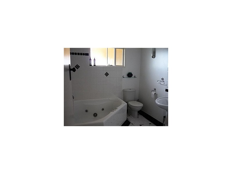 43 Albert Street, Margate QLD 4019