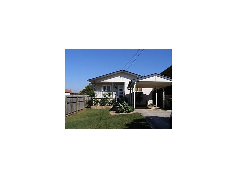 31 Deans Street, Clontarf QLD 4019