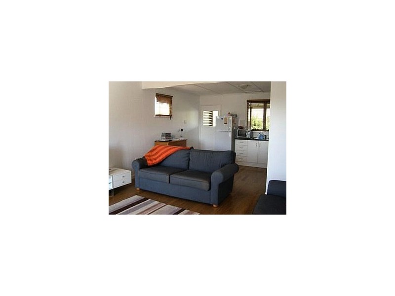 31 Deans Street, Clontarf QLD 4019