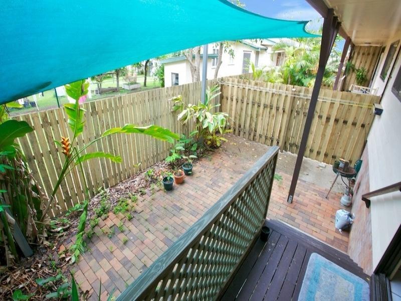 3/25 Annie Street, Woody Point QLD 4019