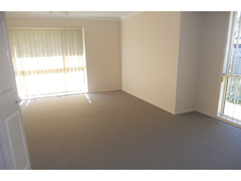 4 Tuckeroo Street, Rothwell QLD 4022