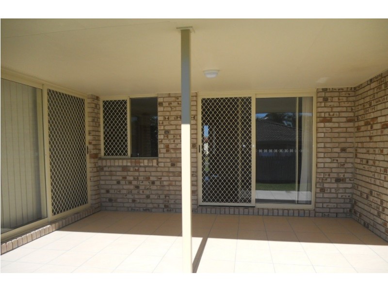 4 Tuckeroo Street, Rothwell QLD 4022