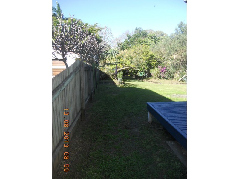19 Alfred Street, Woody Point QLD 4019