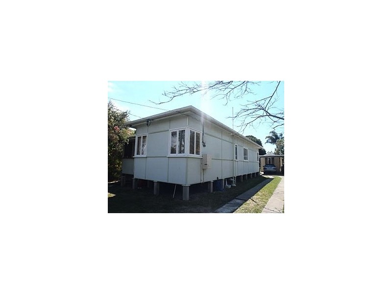 104 Georgina Street, Woody Point QLD 4019