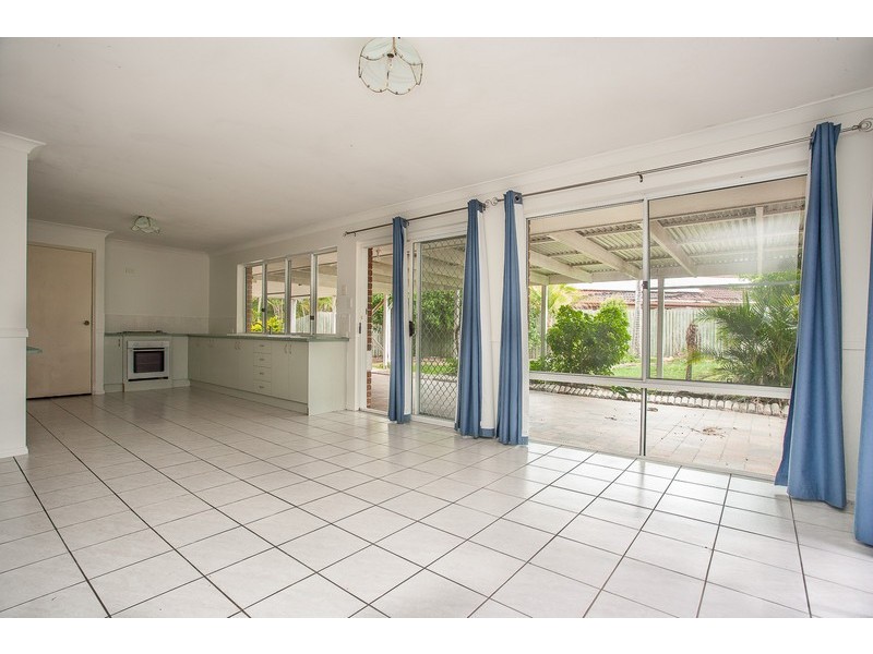 38 Xanadu Crescent, Rothwell QLD 4022