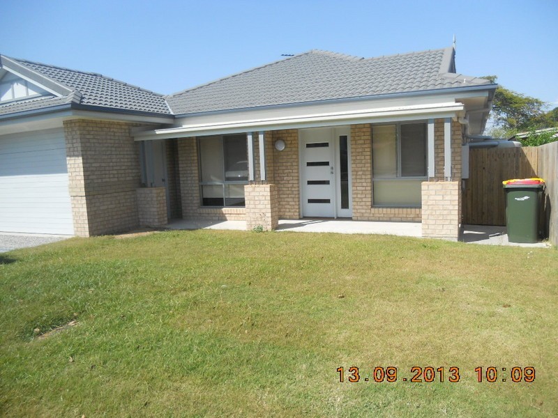 85a Arthur Street, Woody Point QLD 4019