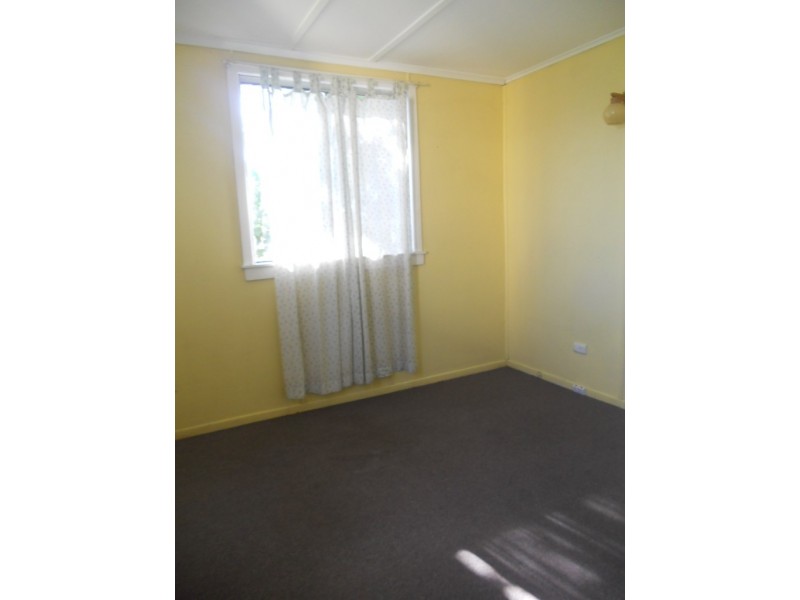 85 Dover Road, Margate QLD 4019