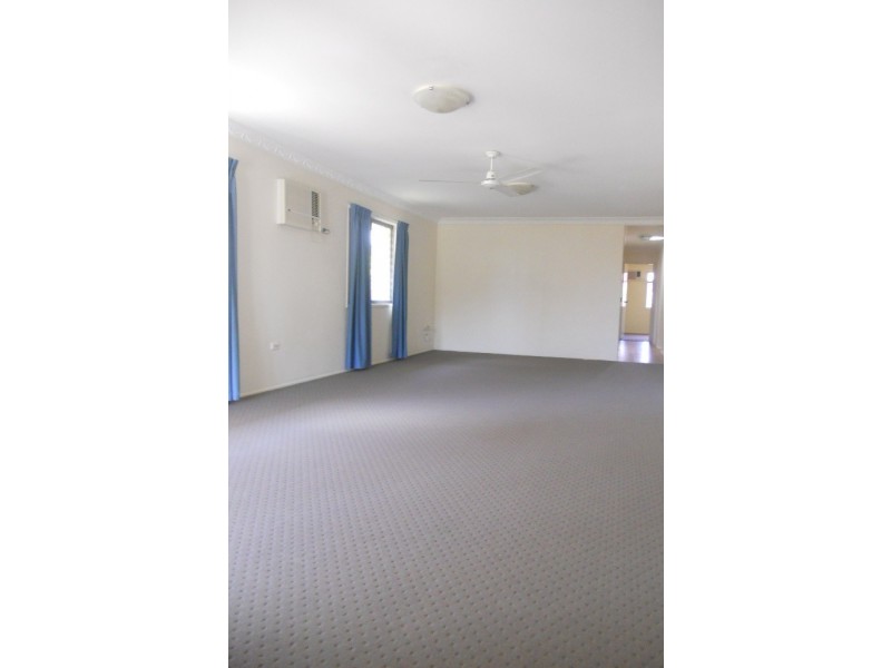 12 Armstrong Street, Clontarf QLD 4019