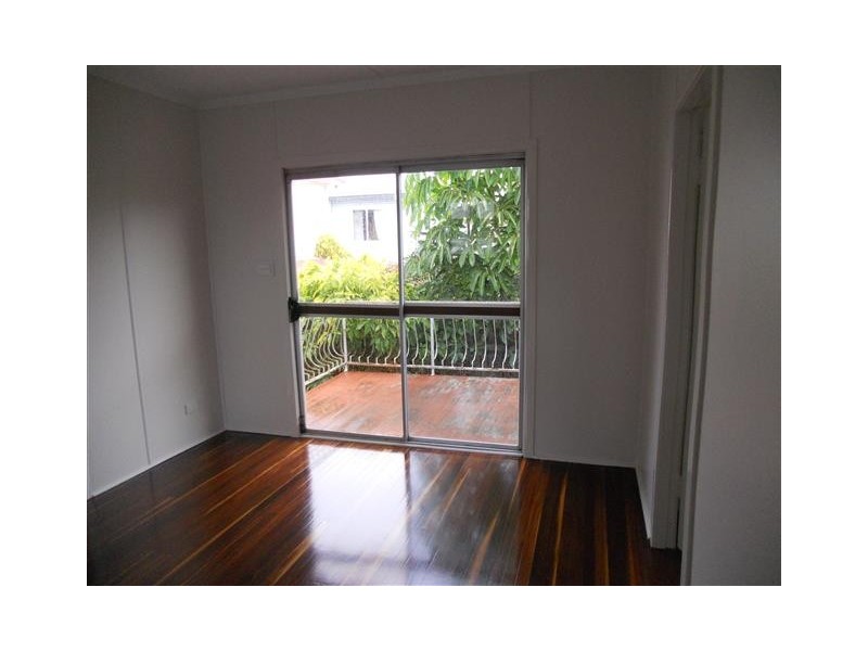 93 Longland Street, Redcliffe QLD 4020