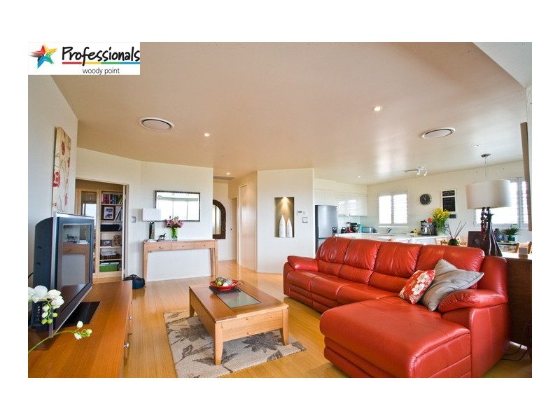 4/2 Queen Street, Scarborough QLD 4020