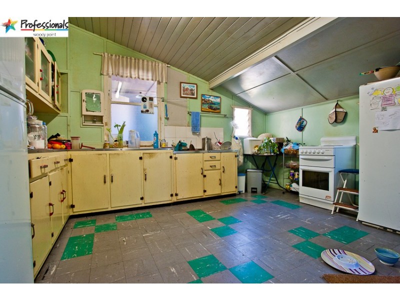 92 Oxley Avenue, Woody Point QLD 4019