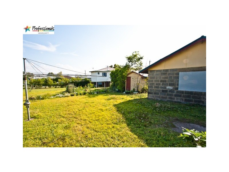 92 Oxley Avenue, Woody Point QLD 4019