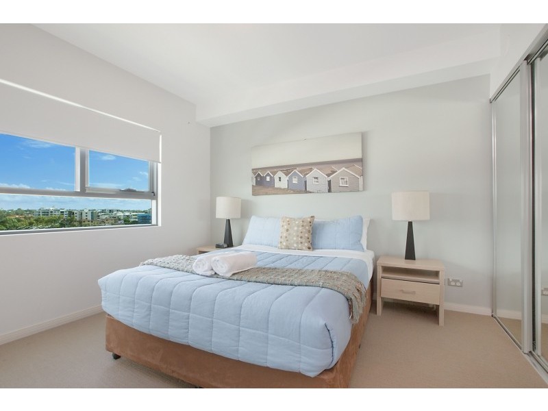 185 Redcliffe Parade, Redcliffe QLD 4020