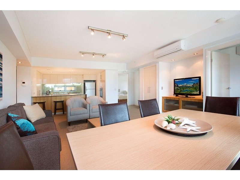 185 Redcliffe Parade, Redcliffe QLD 4020