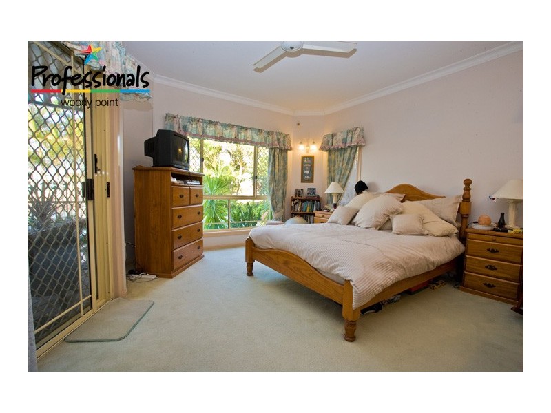 6 Fleetwing Avenue, Newport QLD 4020