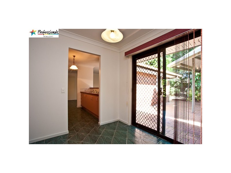 15 Abelia Crescent, Kippa-ring QLD 4021