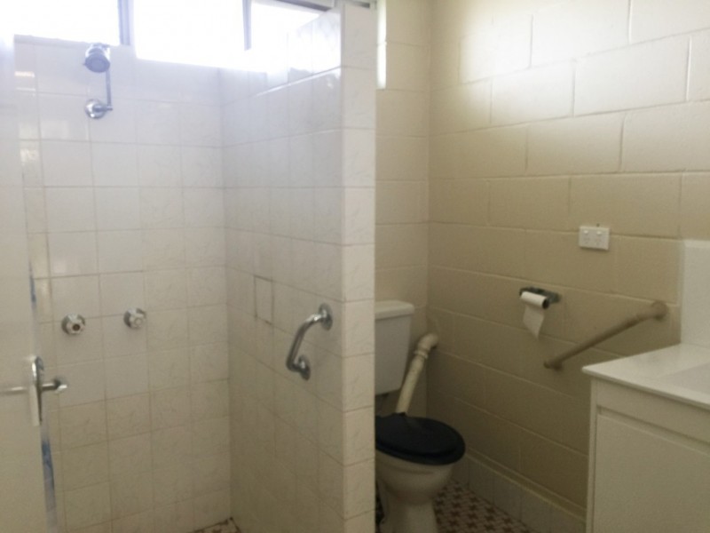 2/28 Hornibrook Esplanade, Clontarf QLD 4019