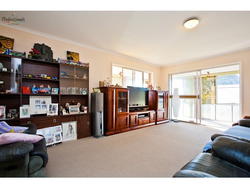 4 Yattee Street, Redcliffe QLD 4020