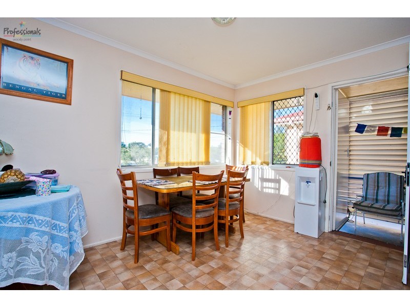 4 Yattee Street, Redcliffe QLD 4020