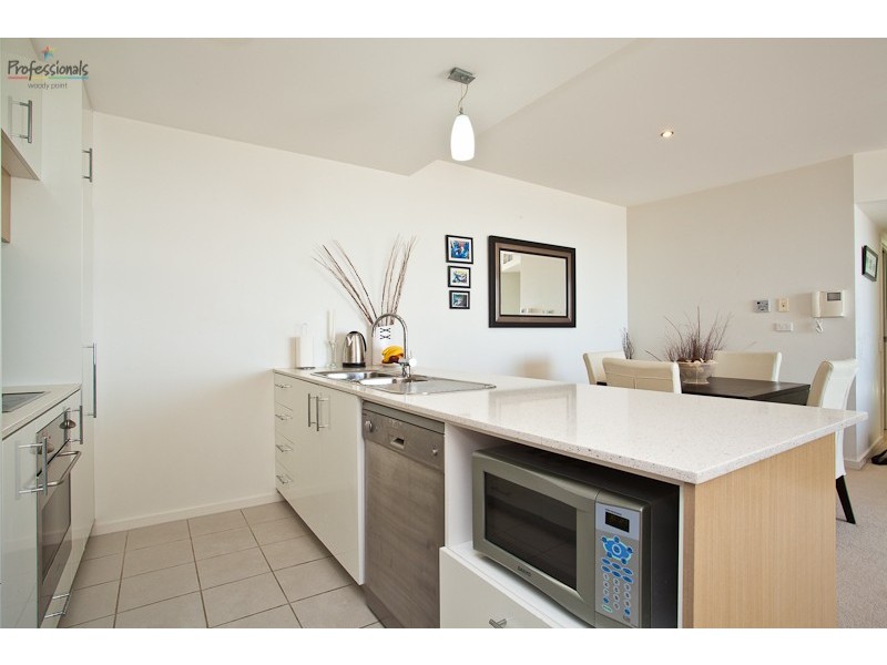 27/146 Prince Edward Parade, Scarborough QLD 4020