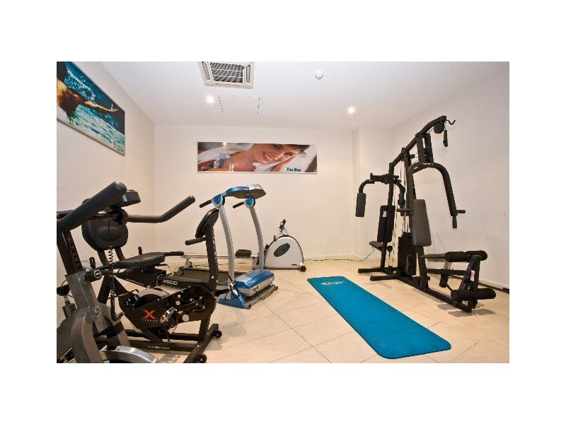 17/146 Prince Edward Parade, Scarborough QLD 4020