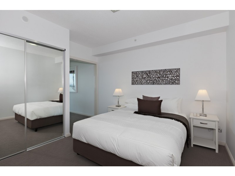 1001/185 Redcliffe Parade, Redcliffe QLD 4020