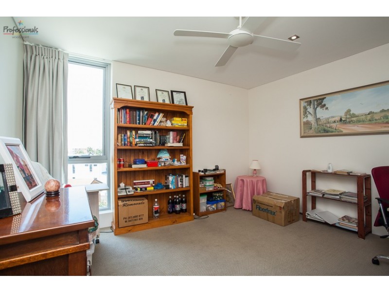 41/17-23 Marine Parade, Redcliffe QLD 4020