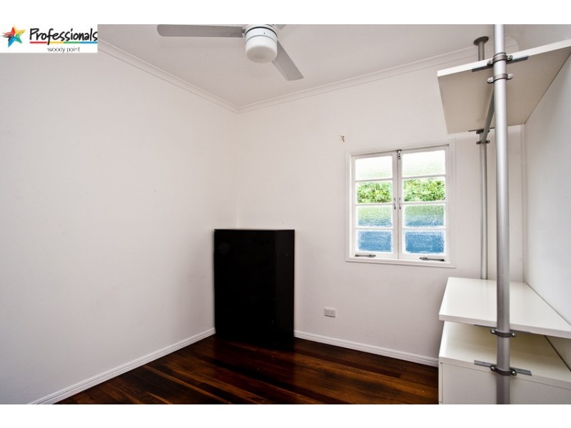 23 Blakeney Street, Woody Point QLD 4019