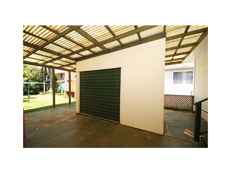 37 Bell Street, Woody Point QLD 4019